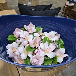 30 Pink Magnlia Clip On Flowers